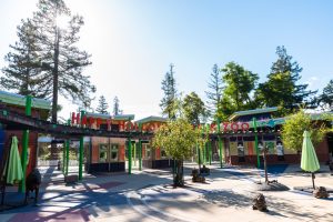 the entrance to happy hollow park and zoo in san jose, ca